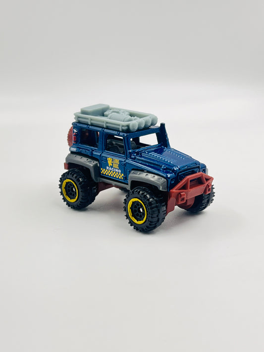 UNCARDED - MATCHBOX - DUNE DOG