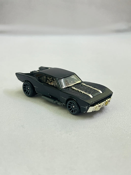 UNCARDED - BATMOBILE - SCRATCH MODEL