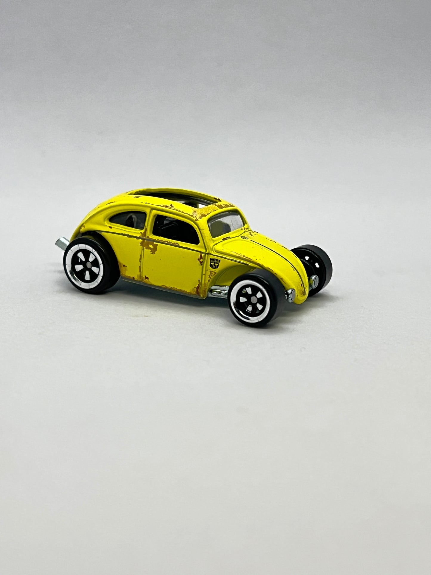 UNCARDED - HW - VOLKSWAGEN BEETLE (BUMBLEBEE) - Its Fun- Hot wheels - matchbox - diecast