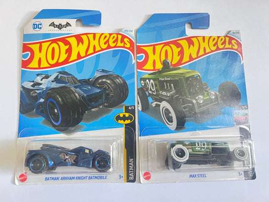 BATMAN ARKHAM KNIGHT BATMOBILE (BLUE) + MAX STEEL - COMBO - Its Fun- Hot wheels - matchbox - diecast