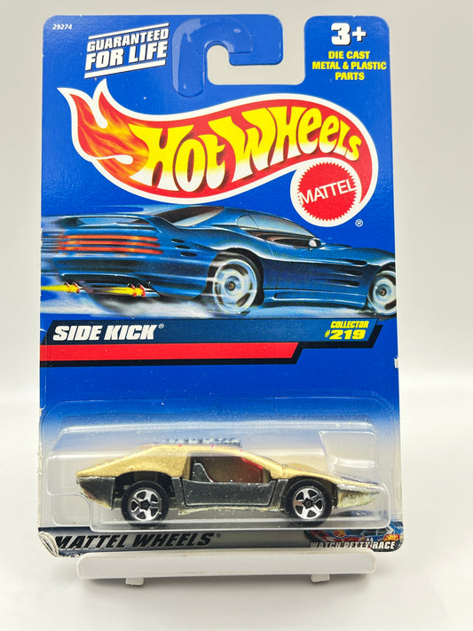 FULL METAL - HOT WHEELS - SIDEKICK - 3G