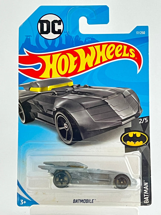 BATMOBILE - GREY - Its Fun- Hot wheels - matchbox - diecast