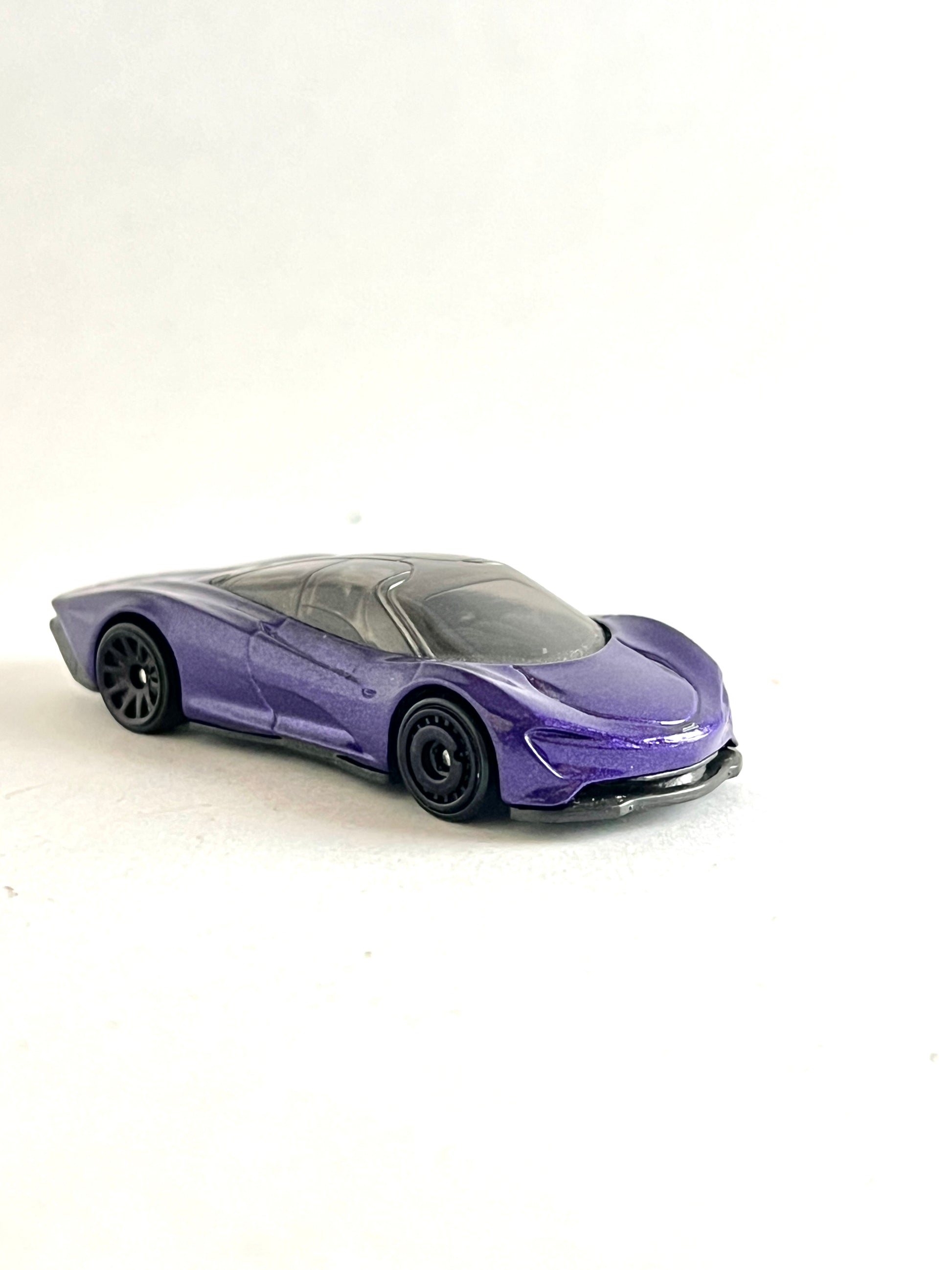 UNCARDED MCLAREN SPEEDTAIL - Its Fun- Hot wheels - matchbox - diecast