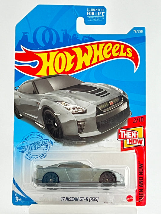 17 NISSAN GT-R (R35)- BLISTER OPENED - Its Fun- Hot wheels - matchbox - diecast
