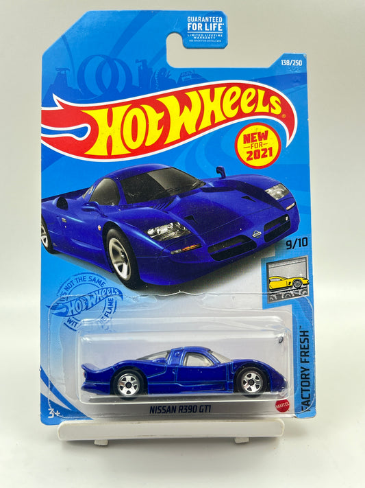 SOFT CORNERS - IMPORTED - HOT WHEELS -  NISSAN R390 GTI - BLUE - B3