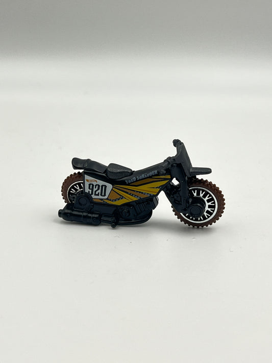 UNCARDED - TRED SHREDDER