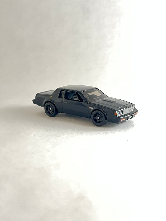 UNCARDED - 87 BUICK REGAL GNX - Its Fun- Hot wheels - matchbox - diecast