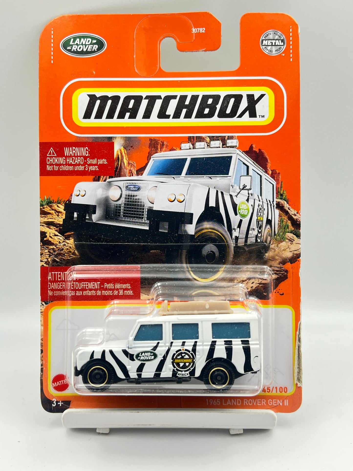 ( CARD AS IN PIC ) - MATCHBOX  -  1965 LAND ROVER GEN II - ZX3