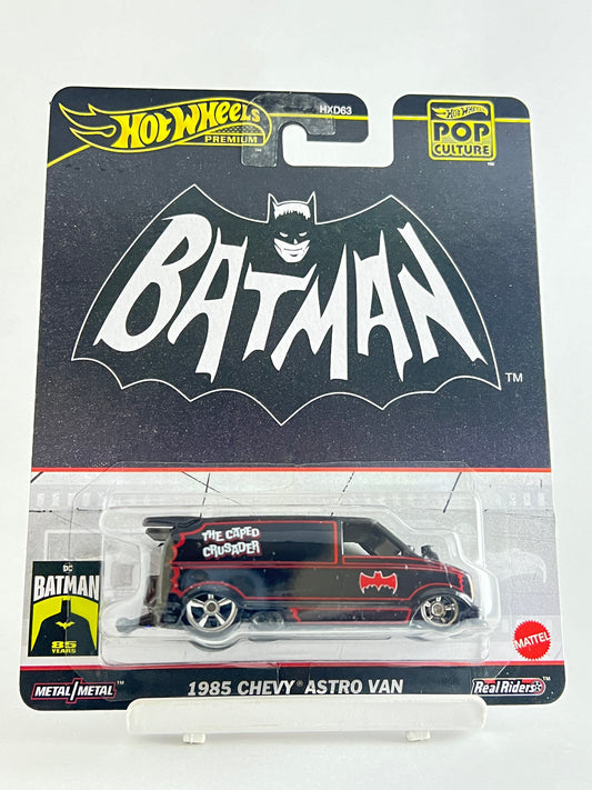 PREMIUM - BATMAN - 1985 CHEVY ASTRO VAN - 5A - Its Fun- Hot wheels - matchbox - diecast