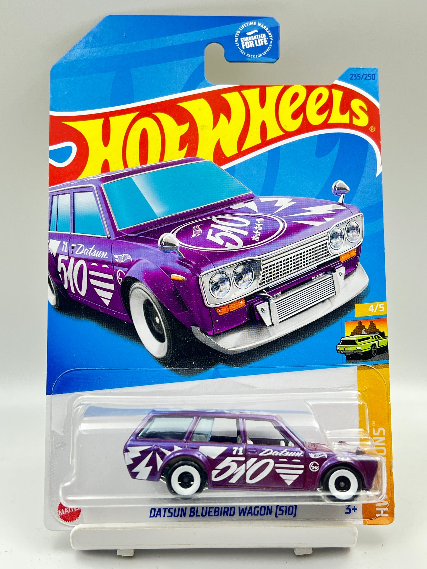 IMPORTED - HOT WHEELS -  DATSUN BLUEBIRD WAGON (510) - 6E