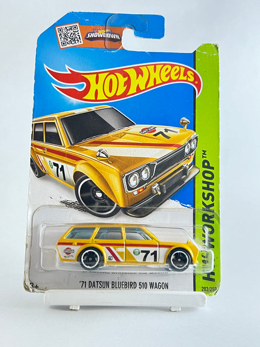 71 DATSUN BLUEBIRD 510 WAGON - CREASED AND SOFT EDGES IN CARD - 4B - Its Fun- Hot wheels - matchbox - diecast