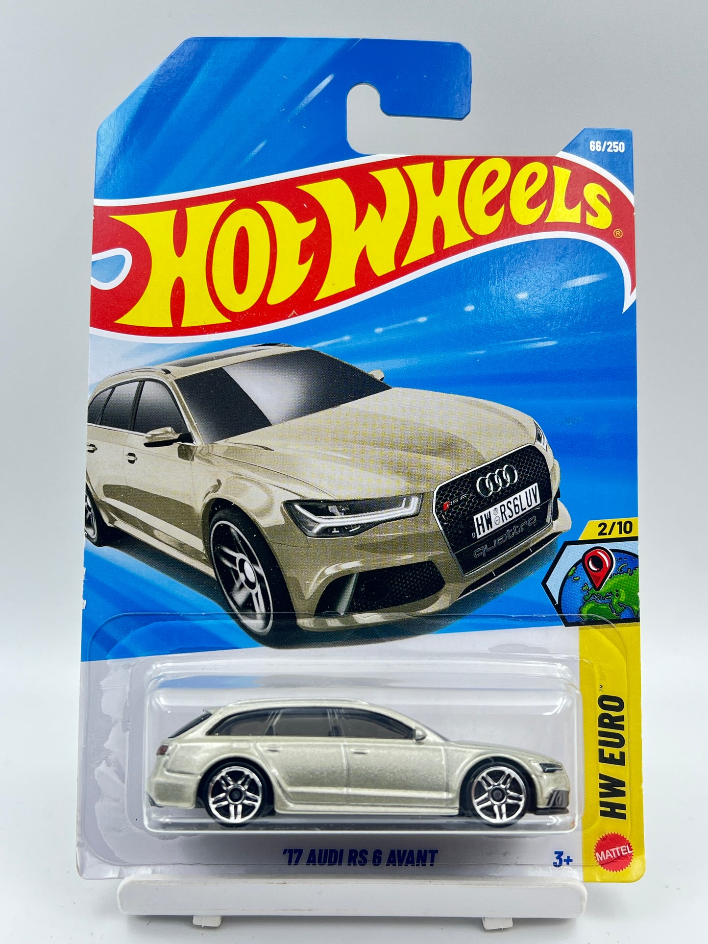 HOT WHEELS - 17 AUDI RS 6 AVANT - 6D