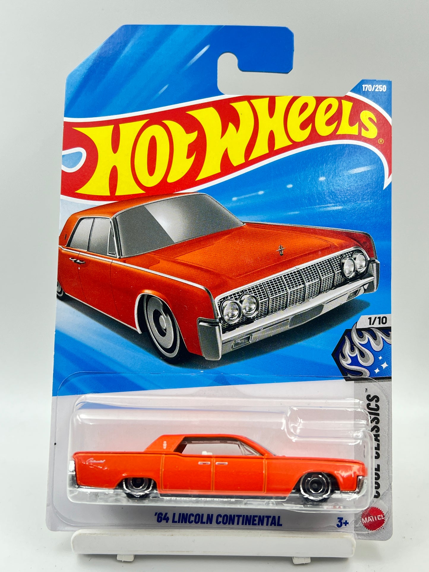 CORNER CREASE - 64 LINCOLN CONTINENTAL - 6D