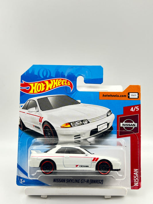 SHORT CARD - HOT WHEELS - NISSAN SKYLINE GT-R (BNR32) - WHITE - B5