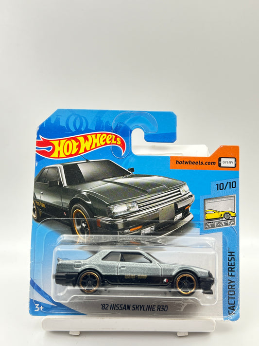 SHORT CARD - HOT WHEELS - 82 NISSAN SKYLINE R30 - ZX2