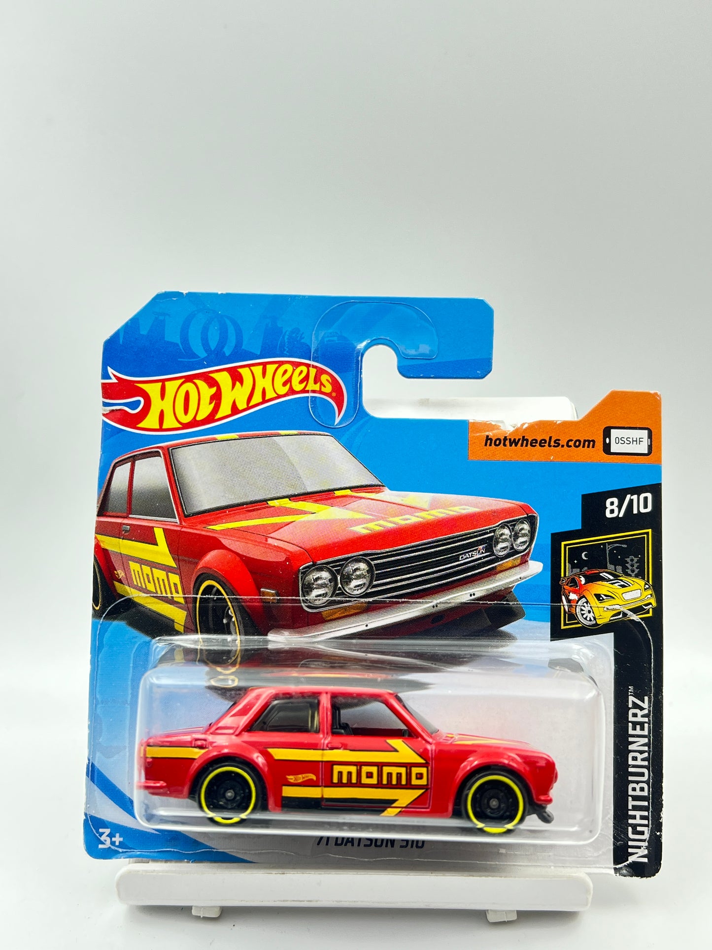 SHORT CARD - HOT WHEELS - 71 DATSUN 510 - MOMO - RED - 2A