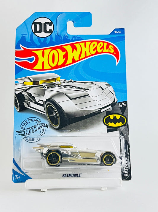 BATMOBILE SILVER - 4B - Its Fun- Hot wheels - matchbox - diecast