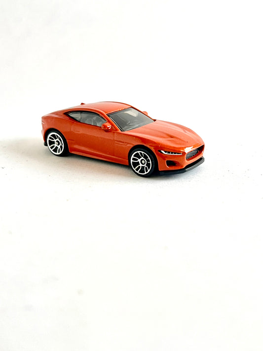 UNCARDED -HOTWHEELS 2020 JAGUAR F-TYPE - NEW - Its Fun- Hot wheels - matchbox - diecast