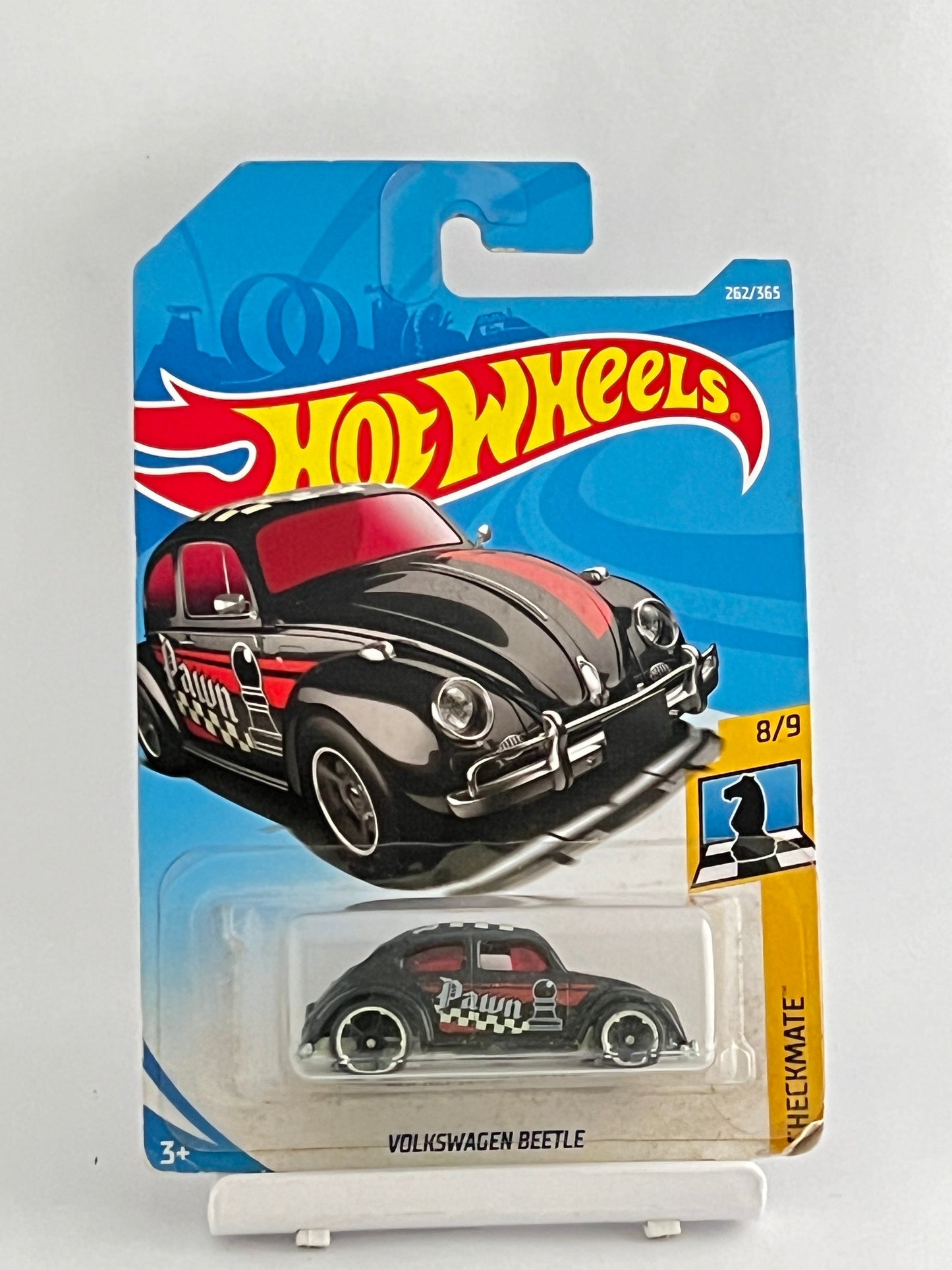 VOLKSWAGEN BEETLE - BLACK AND RED - 1B