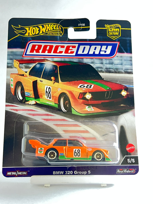 PREMIUM - RACE DAY - BMW 320 GROUP 5 - Its Fun- Hot wheels - matchbox - diecast