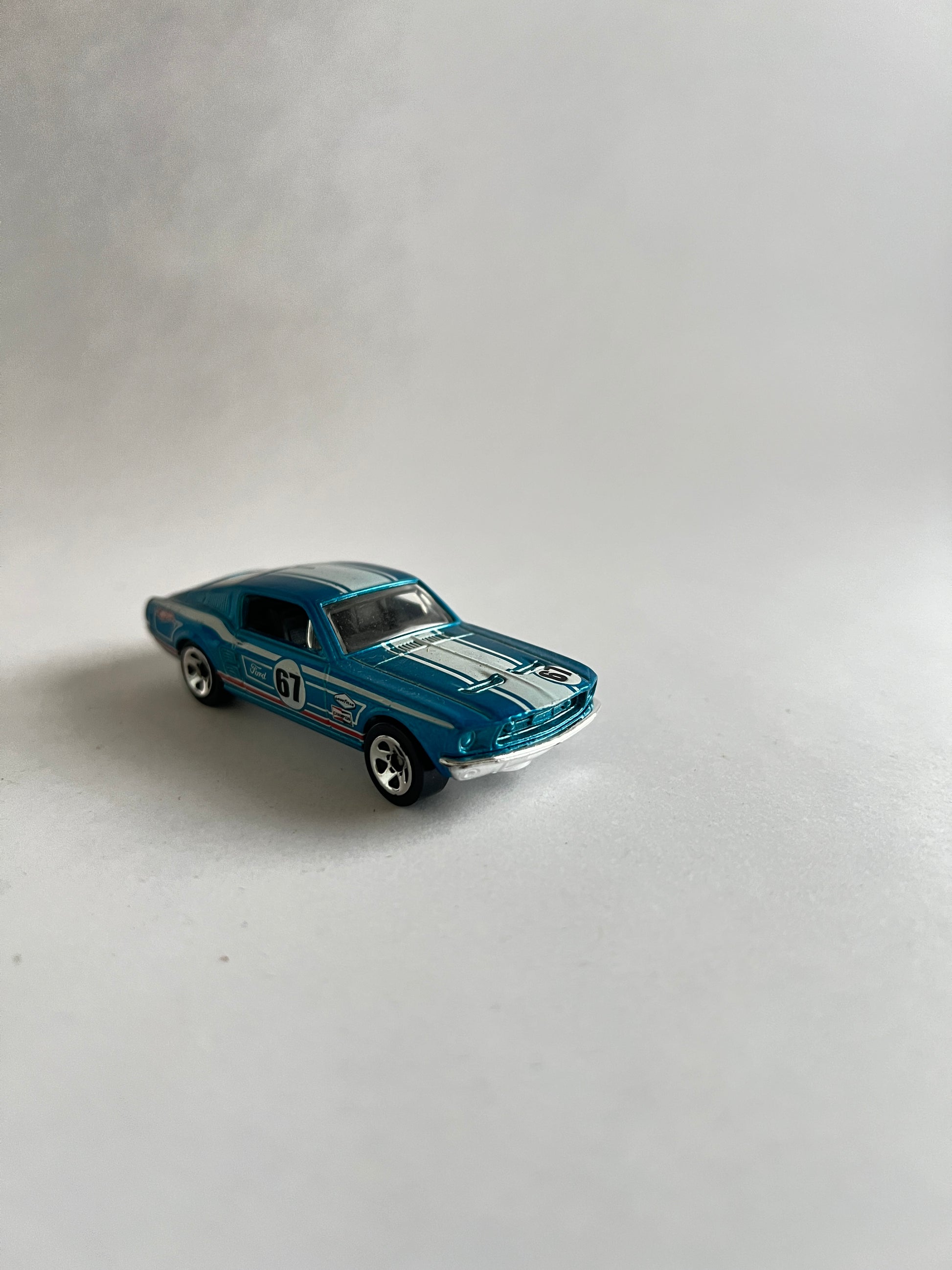 UNCARDED - HW - 1967 FORD MUSTANG CUSTOM - Its Fun- Hot wheels - matchbox - diecast