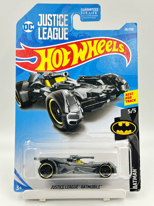 HOT WHEELS - JUSTICE LEAGUE BATMOBILE - ZX3 - Its Fun