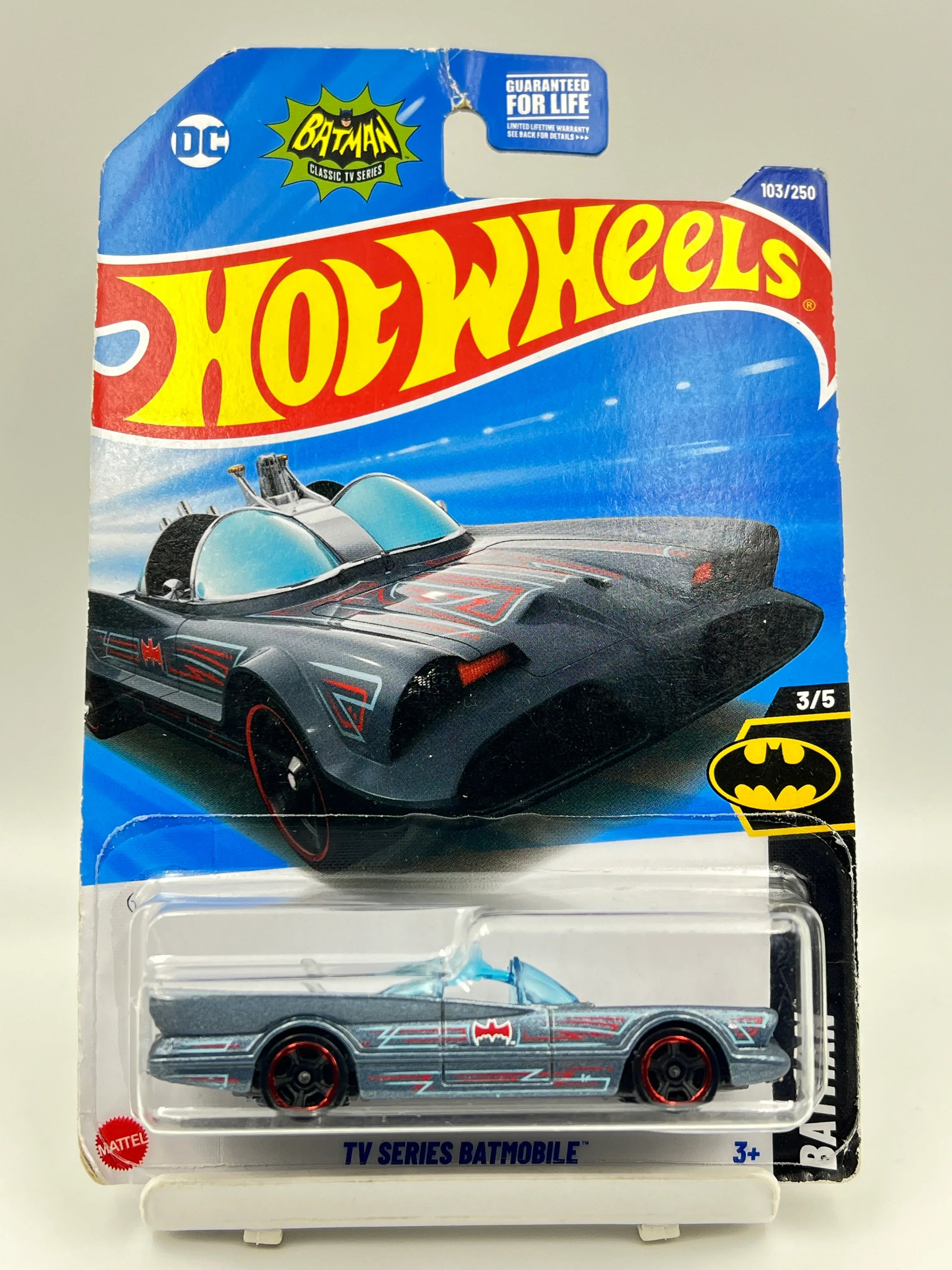 HOT WHEELS - CREASED CARD - TV SERIES BATMOBILE - ZX3 – Its Fun
