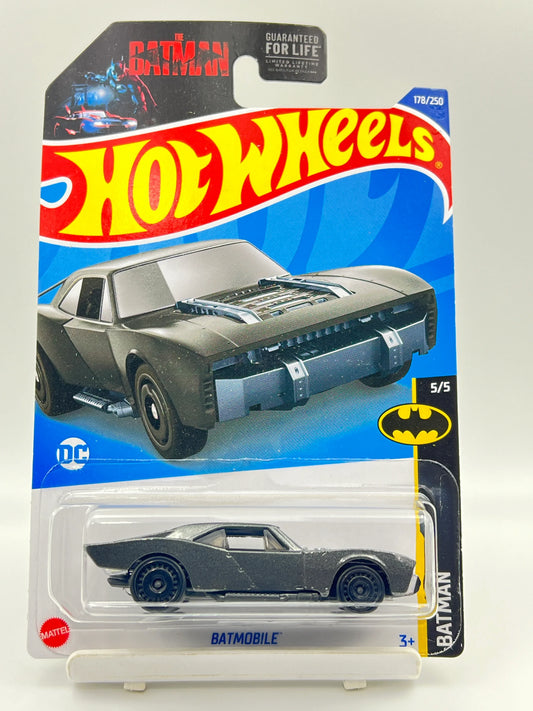 HOT WHEELS - 2021 MODEL - BATMOBILE - 3D - Its Fun