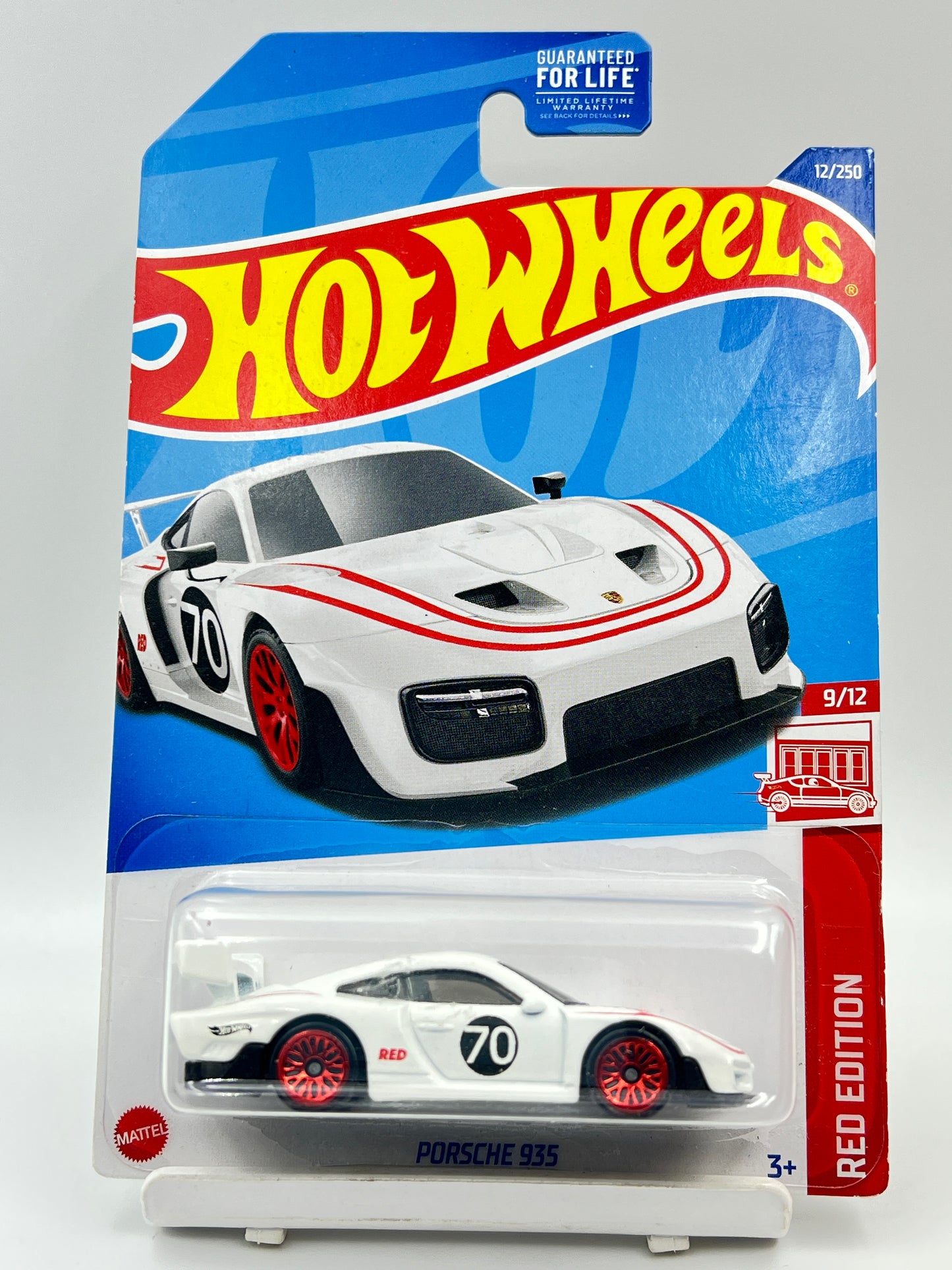 RED EDITION - TARGET EXCLUSIVE - VERY RARE - PORSCHE 935 - FREE PROTECTOR - 2E