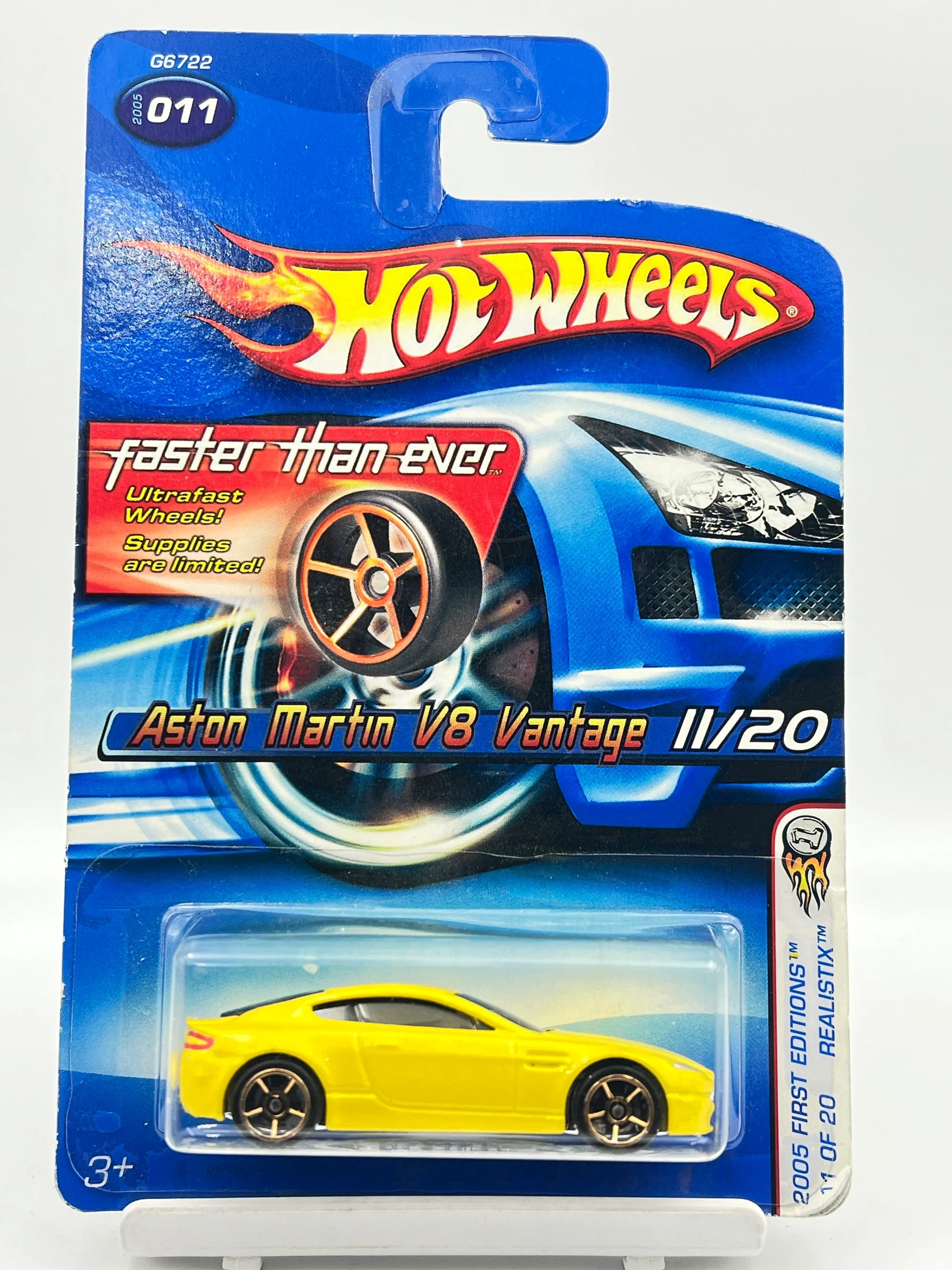 HOT WHEELS - ASTON MARTIN V8 VANTAGE - YELLOW - 3C - Its Fun