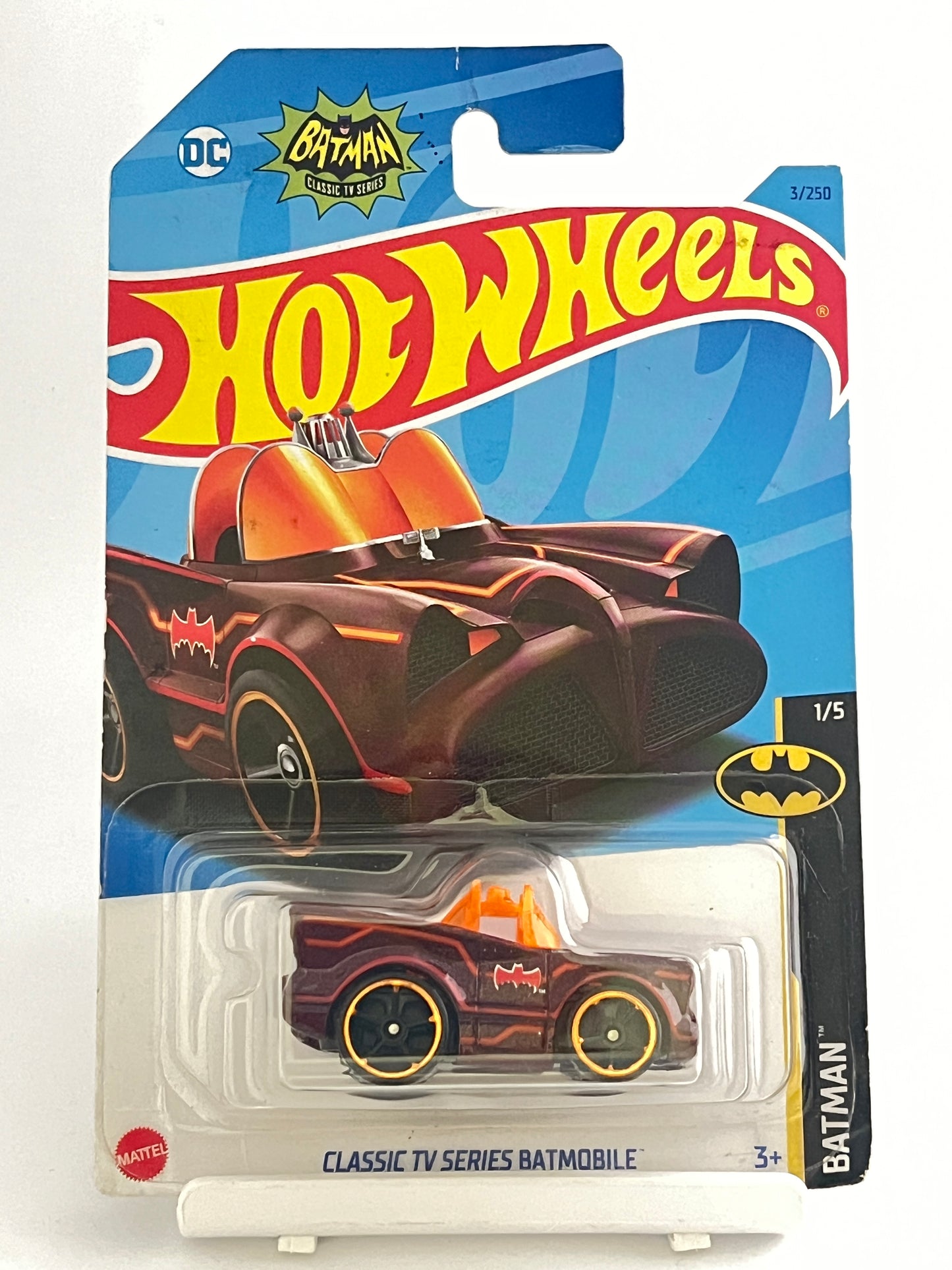 CLASSIC TV SERIES BATMOBILE - RED - 1C - Its Fun- Hot wheels - matchbox - diecast