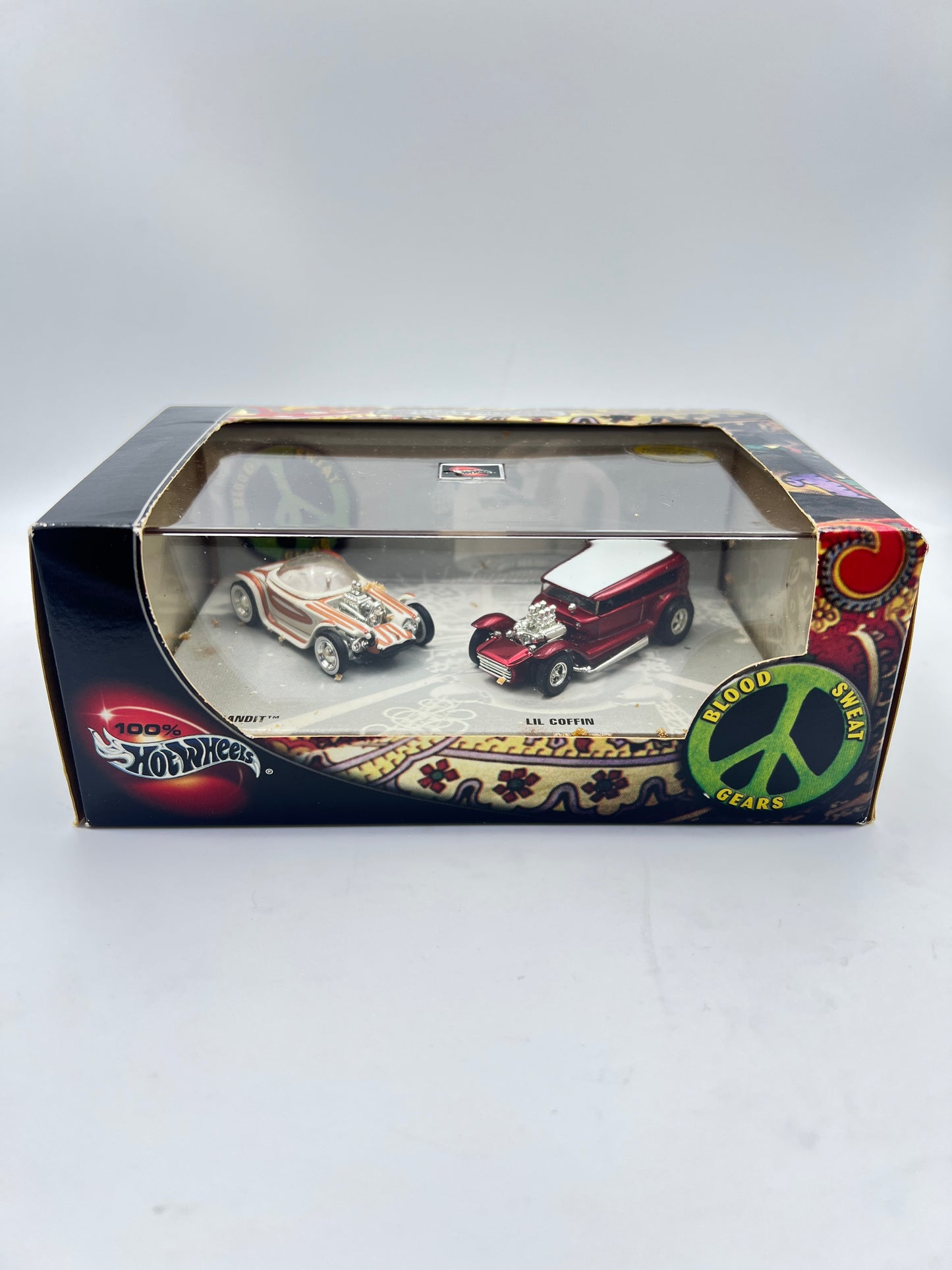 LIMITED EDITION HOT WHEELS ORIGINALS - BEATNIK BANDIT / LIL COFFIN - ACRYLIC CASE SEALED - DUAL CARS - RUBBER BAND RESIDUE DUE TO AGEING