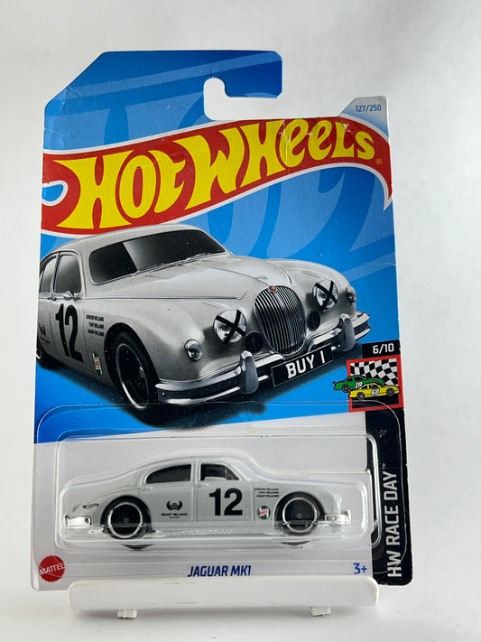CREASED CARD - JAGUAR MK1 - 4B - Its Fun- Hot wheels - matchbox - diecast