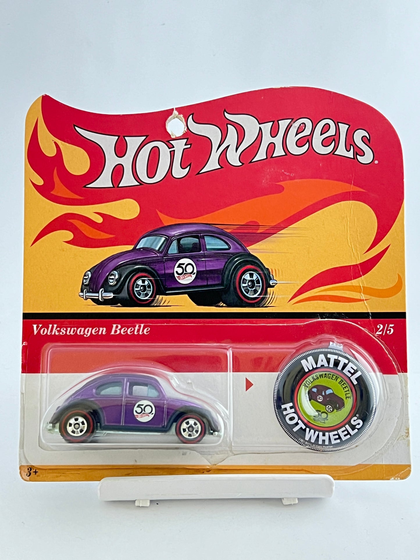 VOLKSWAGEN BEETLE - CARD CREASED ON SIDE - 4A