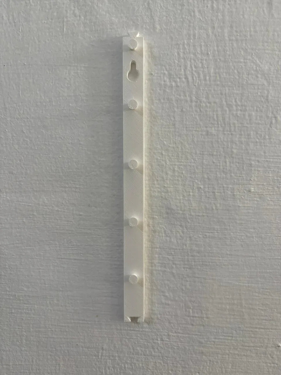 WALL HANGER FOR HOT WHEELS CARDS - WHITE - Its Fun