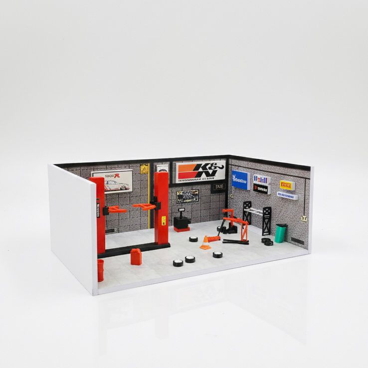 WORKSHOP MINI DIAROMA - DIY ASSEMBLY - WITH ALL ACCESSORIES AS DISPLAYED IN PIC