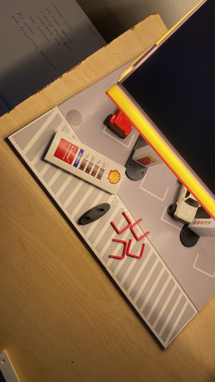 WITH LIGHTS - NEW VERSION - DIY ASSEMBLY - SHELL PETROL STATION DIAROMA