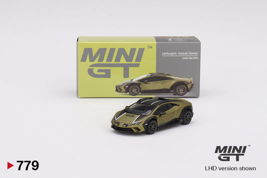 PRE-ORDER - #779 - Lamborghini Huracán Sterrato Verde Gea Matt