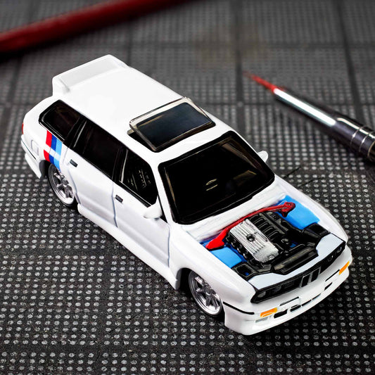 BLISTER ISSUE - HOT WHEELS ELITE64 - 1990 BMW 318i TOURING - COMES WITH PROTECTOR
