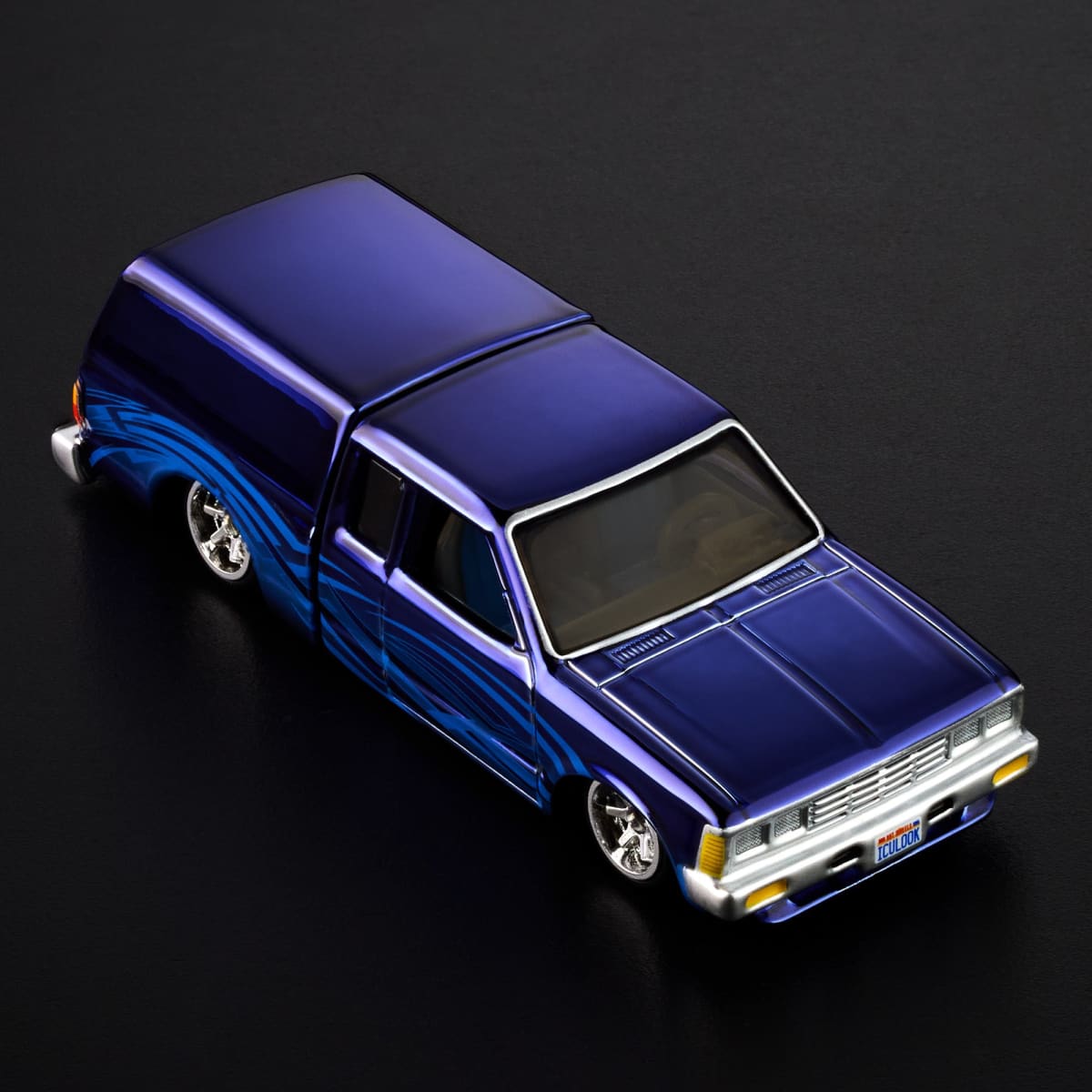 RLC - SEALED - HOT WHEELS - 1986 NISSAN 720 KING CAB
