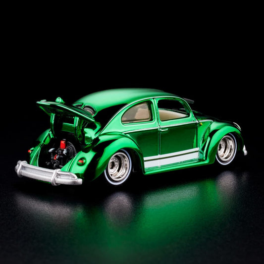 RLC - CLUB CAR - KAWA BUG A - WITH BADGE AND PIN