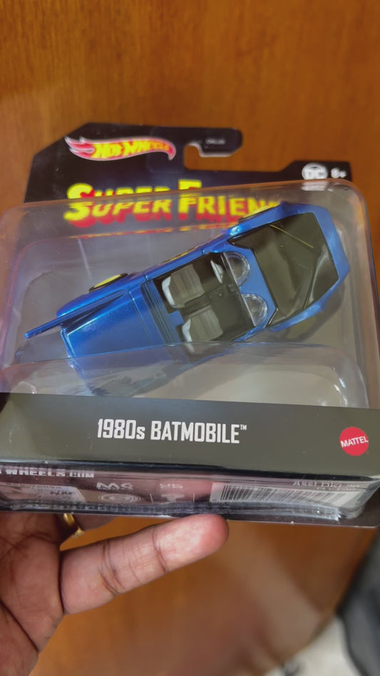 1:50 RATIO - 1980s BATMOBILE