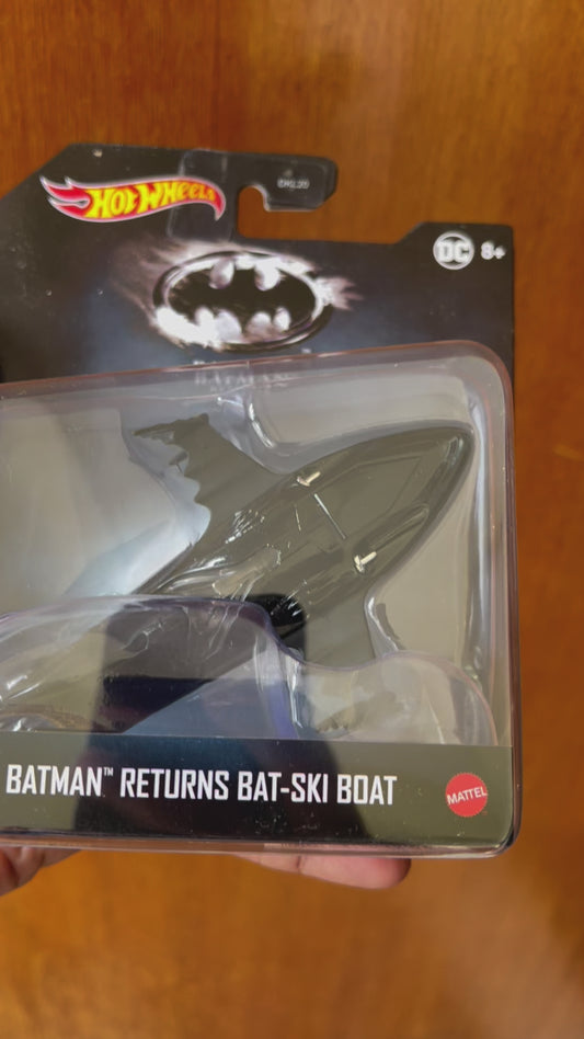 1:50 RATIO - BATMAN RETUNS BAT-SKI BOAT