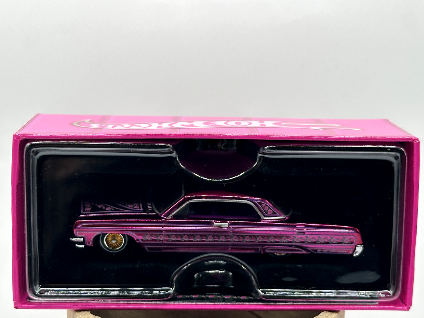NUMBERED - RLC LIMITED EDITION - 15900/20000 - SPECIAL EDITION - 64 IMPALA - B8