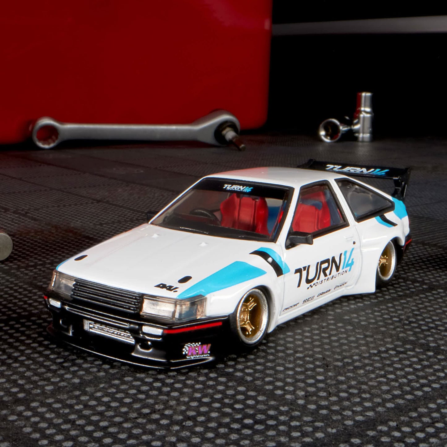 HOT WHEELS - ELITE64 TOYOTA COROLLA LEVIN (AE86) CUSTOM